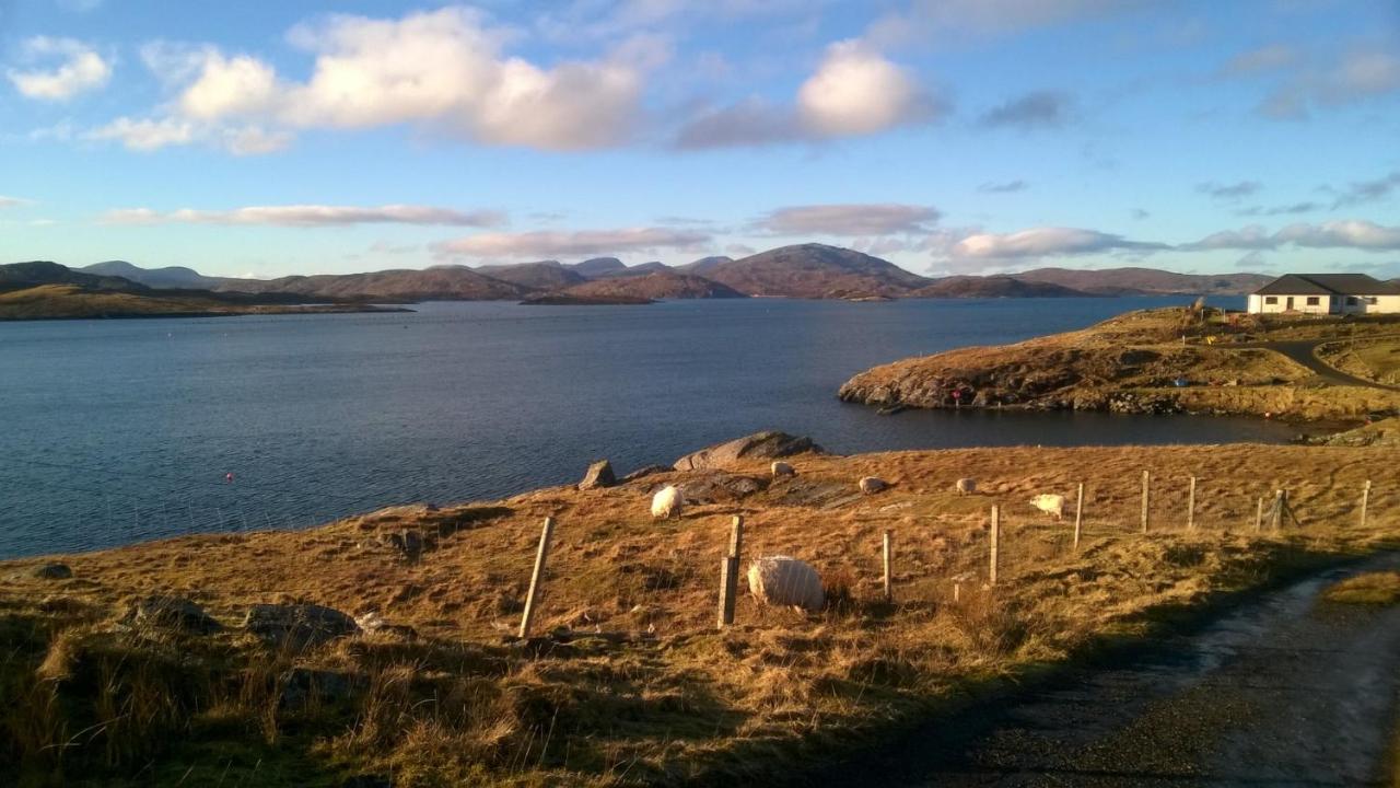 Harsgeir View Holiday Cottage -Wifi Go Green Breaclete Exterior photo